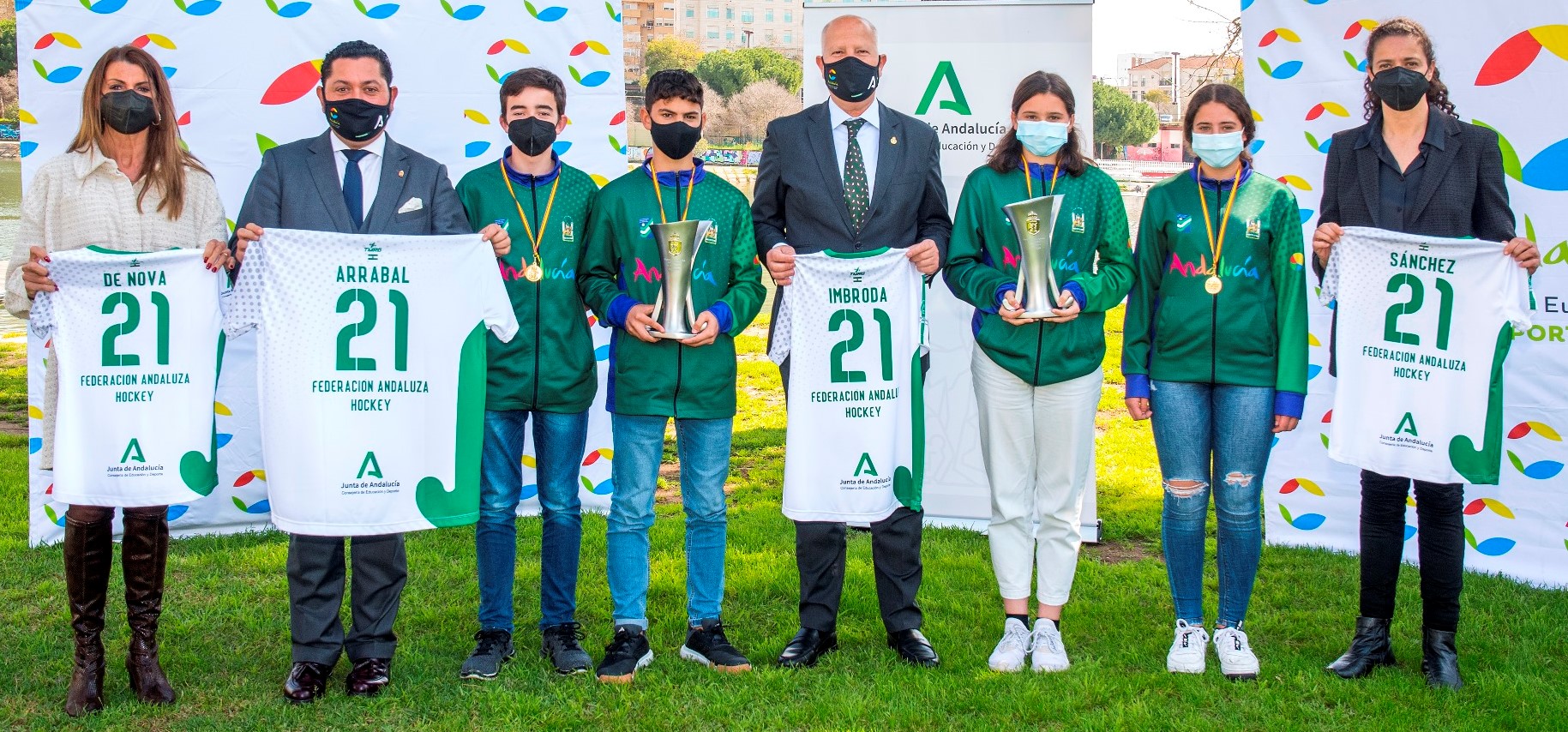 Imbroda felicita a la Federación Andaluza de Hockey por el gran trabajo que está realizando en la promoción de la práctica deportiva