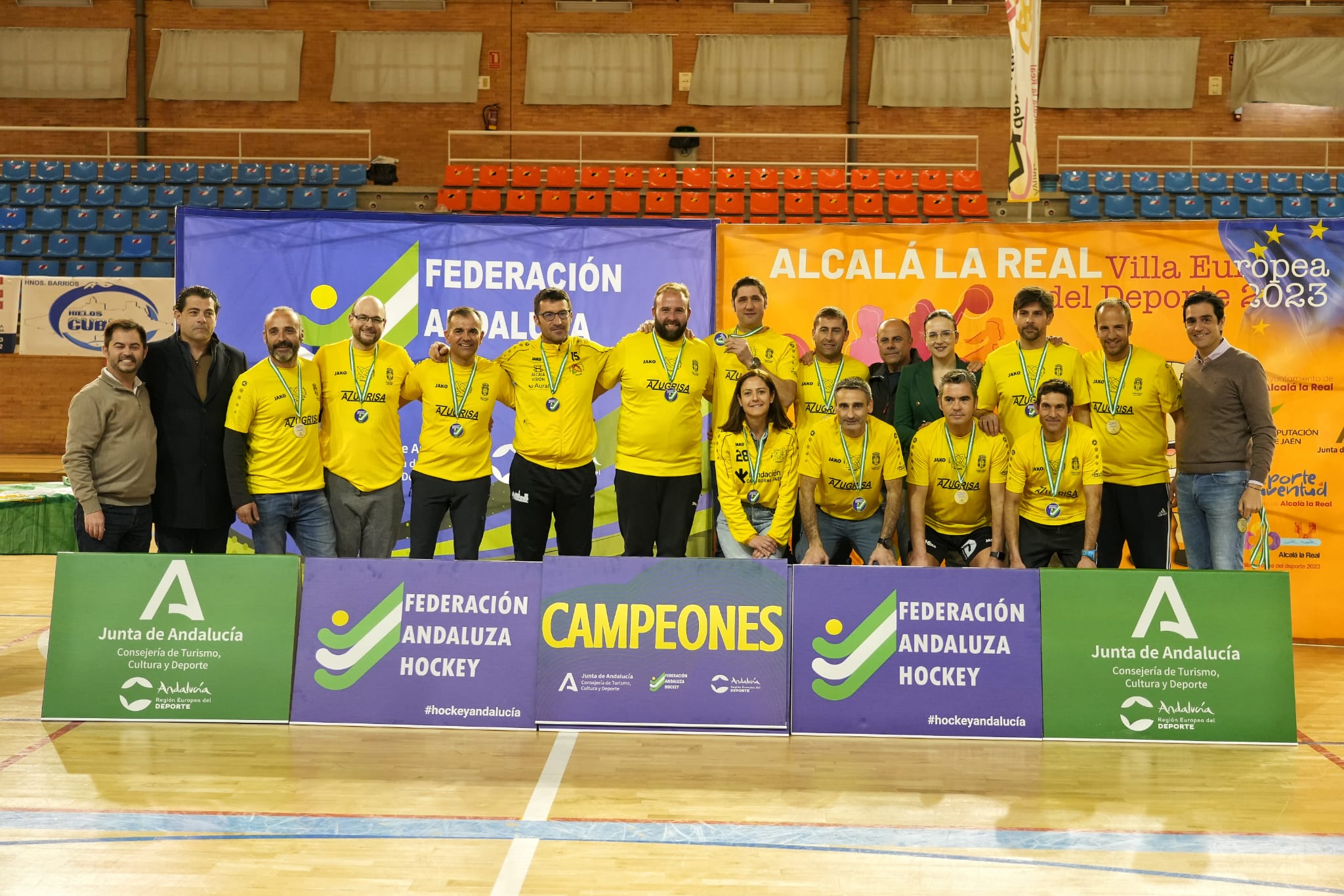 EL CH ALCALÁ; NUEVOS CAMPEONES DE ANDALUCÍA ABSOLUTOS B MÁSTER